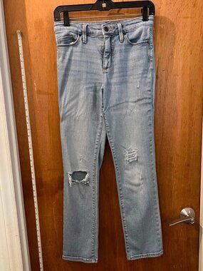 🐻Size 2 - Universal Thread - Light Blue Distressed Jeans - W27"/L28"